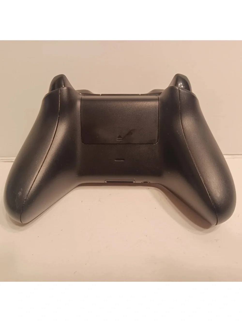 Microsoft Xbox One Wireless Controller - 1697 Model - Black
